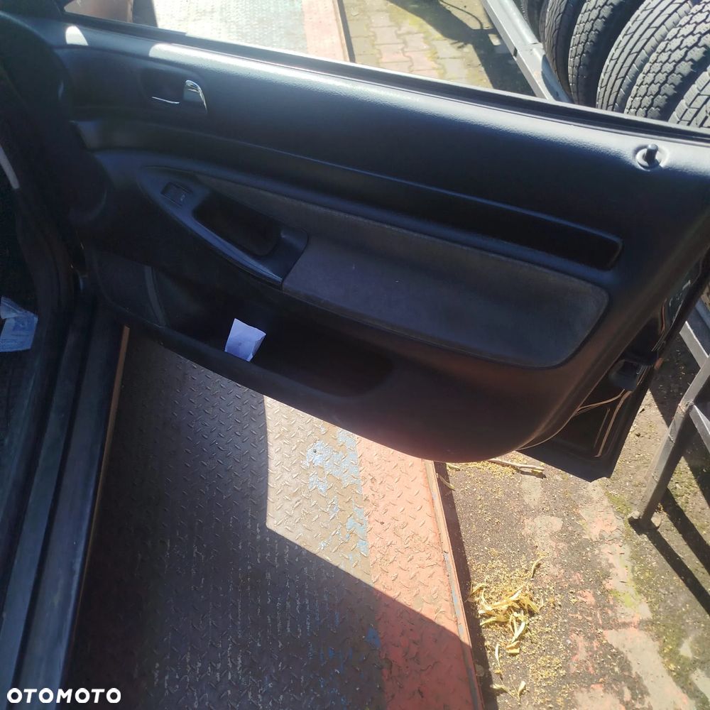 Audi A4 B5 na części. - 6