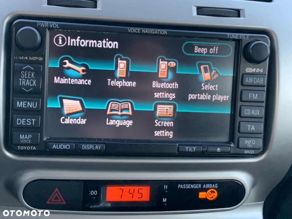 Toyota Urban Cruiser 1.4 D-4D 4x4 - 16