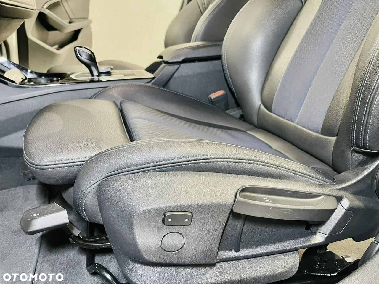 BMW Seria 1 118i M Sport - 27