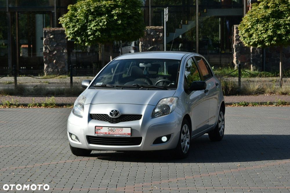 Toyota Yaris - 2