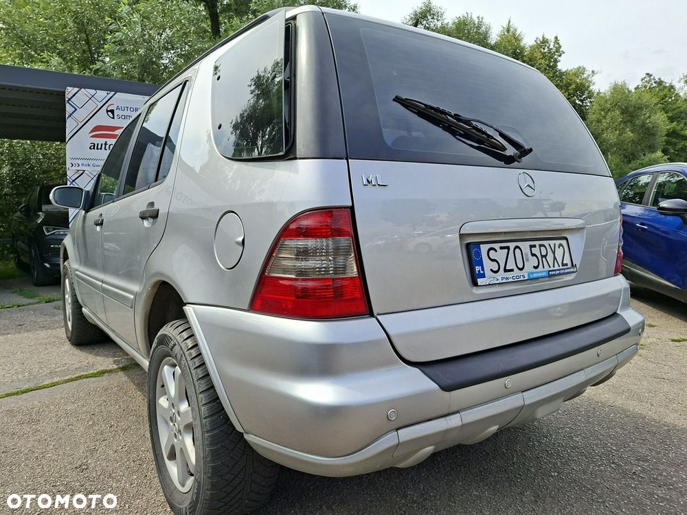 Mercedes-Benz ML 320 - 9