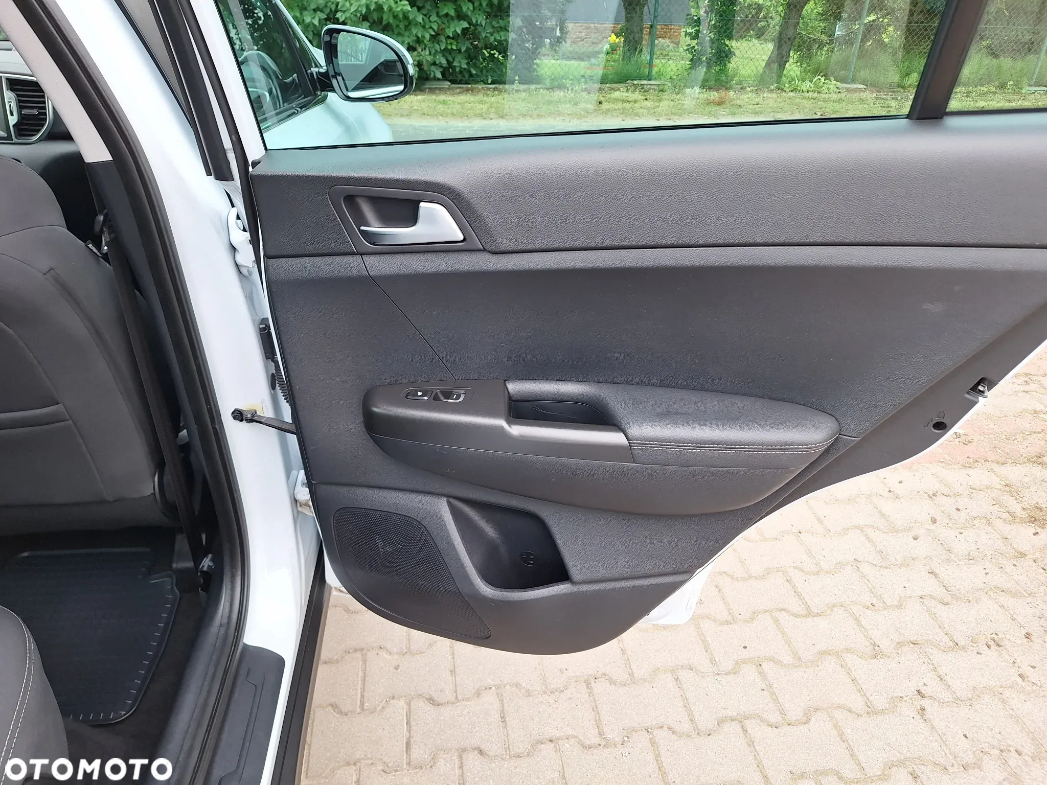 Kia Sportage 1.6 GDI L Business Line Plus 2WD - 20