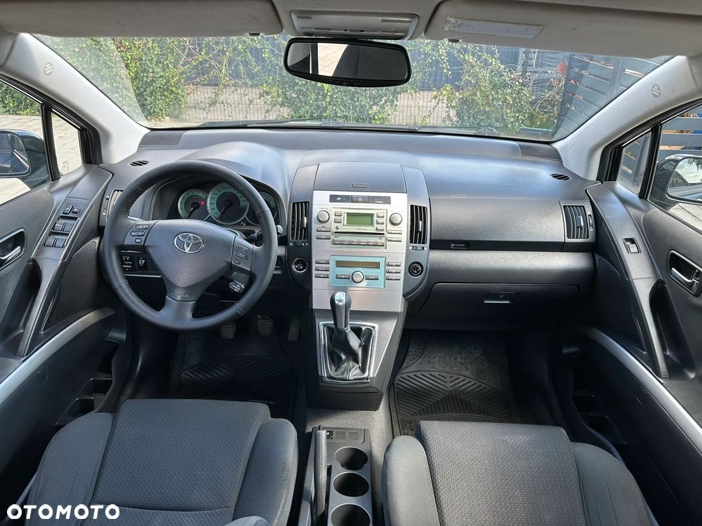 Toyota Corolla Verso 1.8 Sol 7os - 7