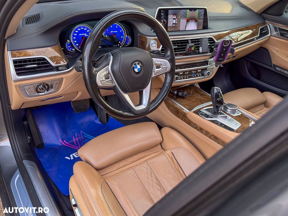 BMW Seria 7 740d xDrive - 10