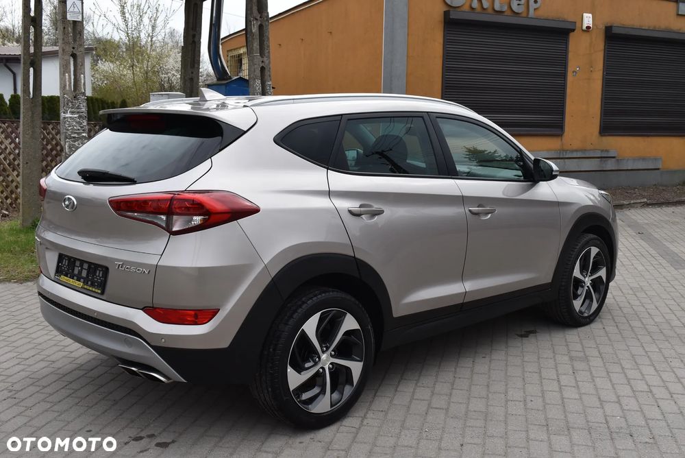 Hyundai Tucson - 16