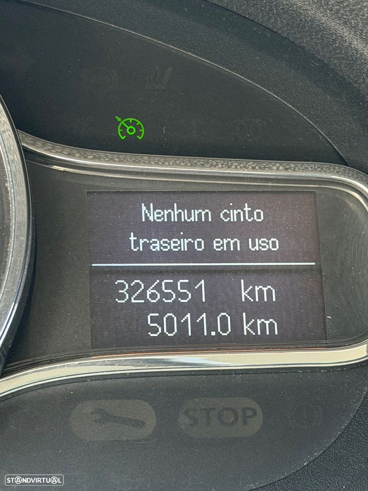 Renault Mégane 1.5 dCi Dynamique S - 8