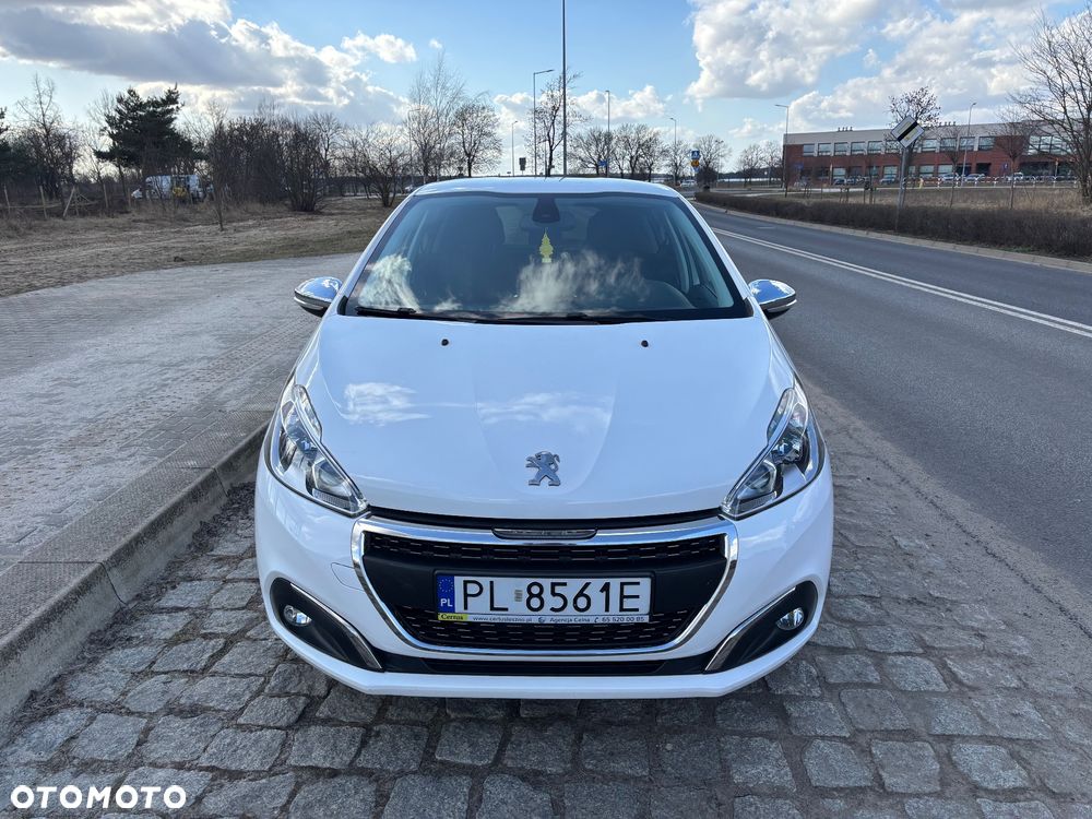Peugeot 208 1.2 PureTech Style - 1