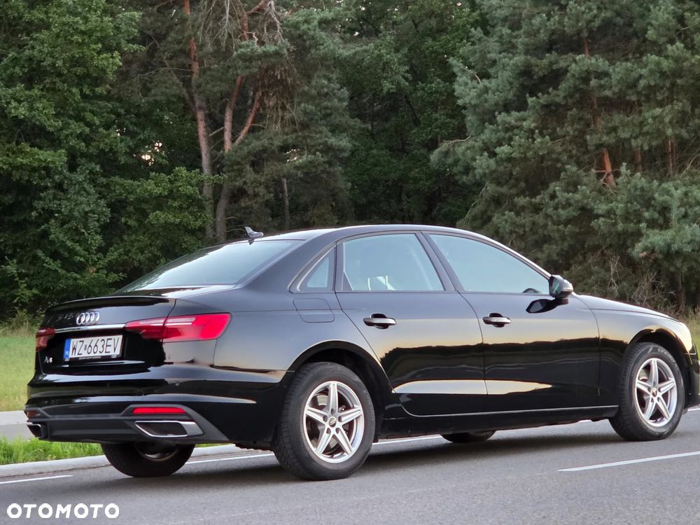 Audi A4 Limousine 30 TDI mHEV Advanced S tronic - 4