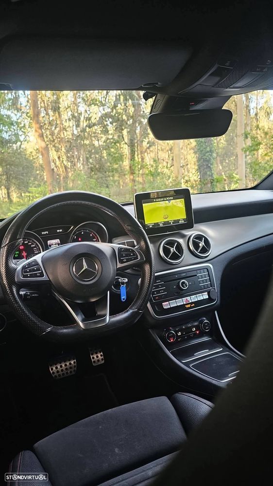 Mercedes-Benz CLA 220 (CDI) d 7G-DCT AMG Line - 7