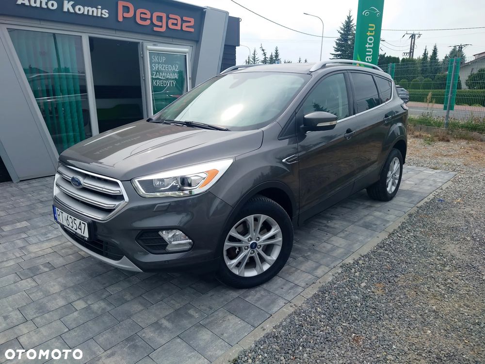 Ford Kuga 2.0 TDCi 2x4 Titanium - 20