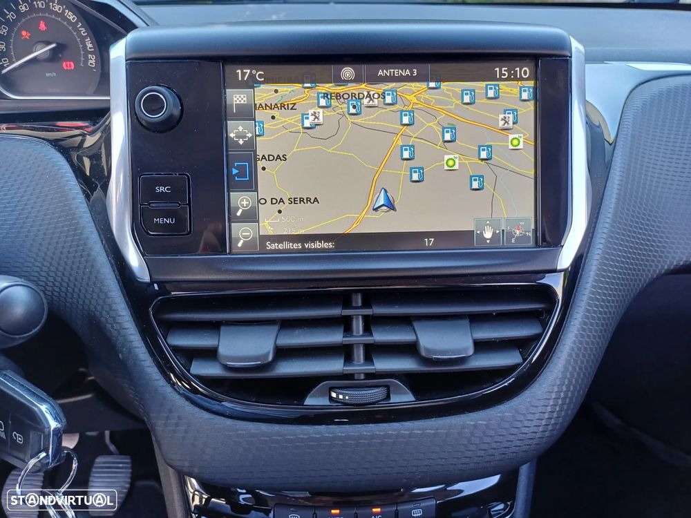 Peugeot 208 1.6 BlueHDi Style - 26