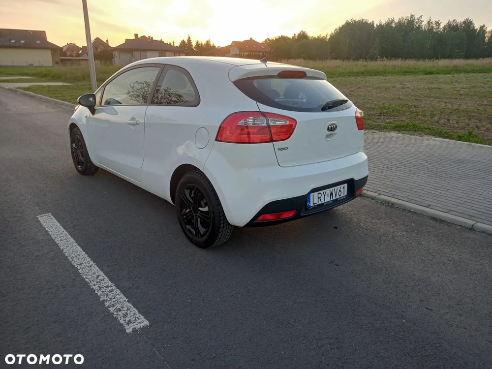 Kia Rio 1.2 Attract - 7