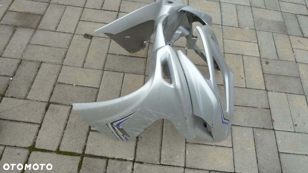 Yamaha Aerox 50 czasza czacha osłona przód  spód  t - 5