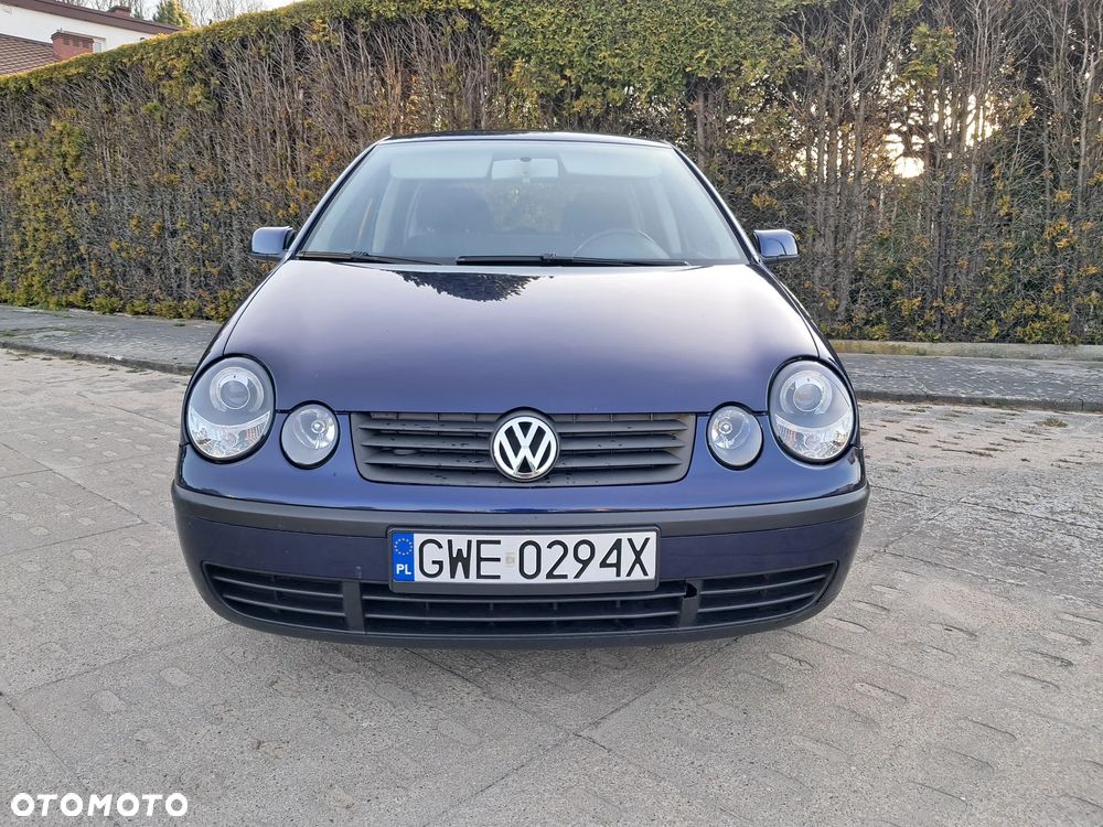 Volkswagen Polo 1.4 16V Comfortline - 2