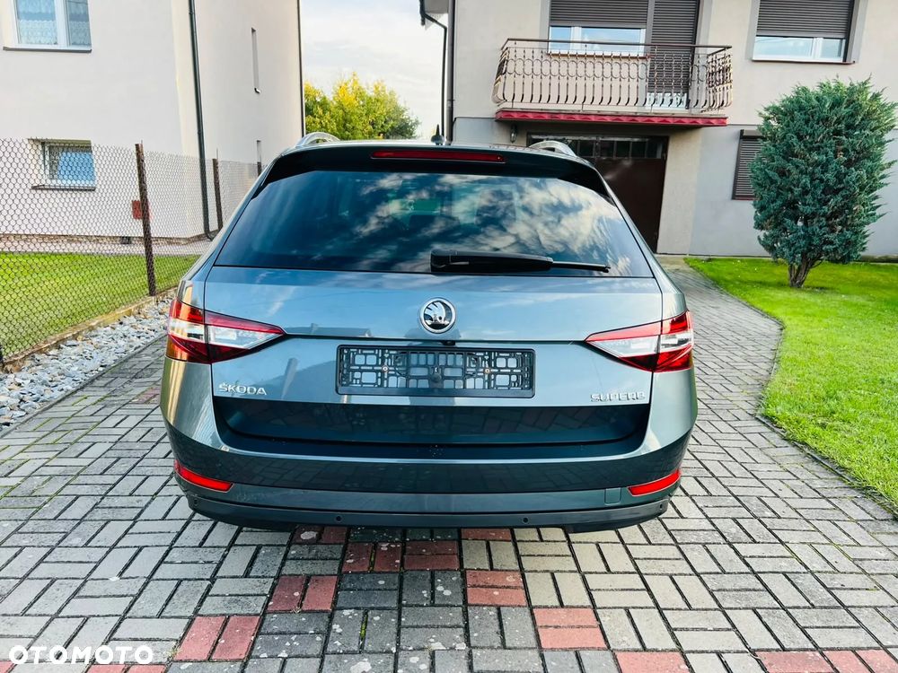 Skoda Superb 1.5 TSI DSG Sportline - 12