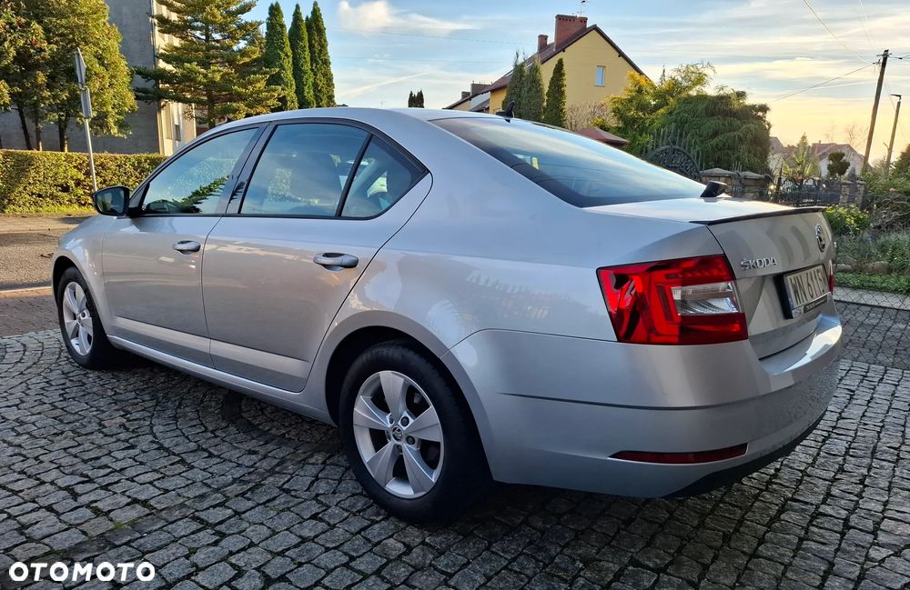 Skoda Octavia 1.5 TSI ACT Ambition - 5