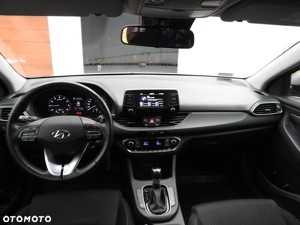 Hyundai i30 1.4 T-GDI Comfort DCT - 22