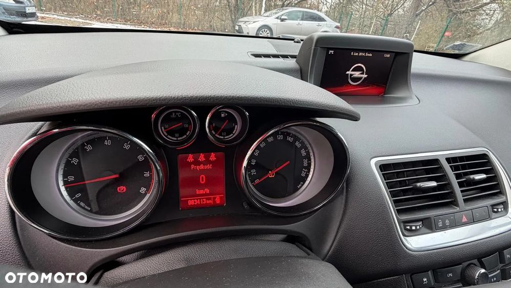 Opel Meriva 1.4 T Cosmo - 11