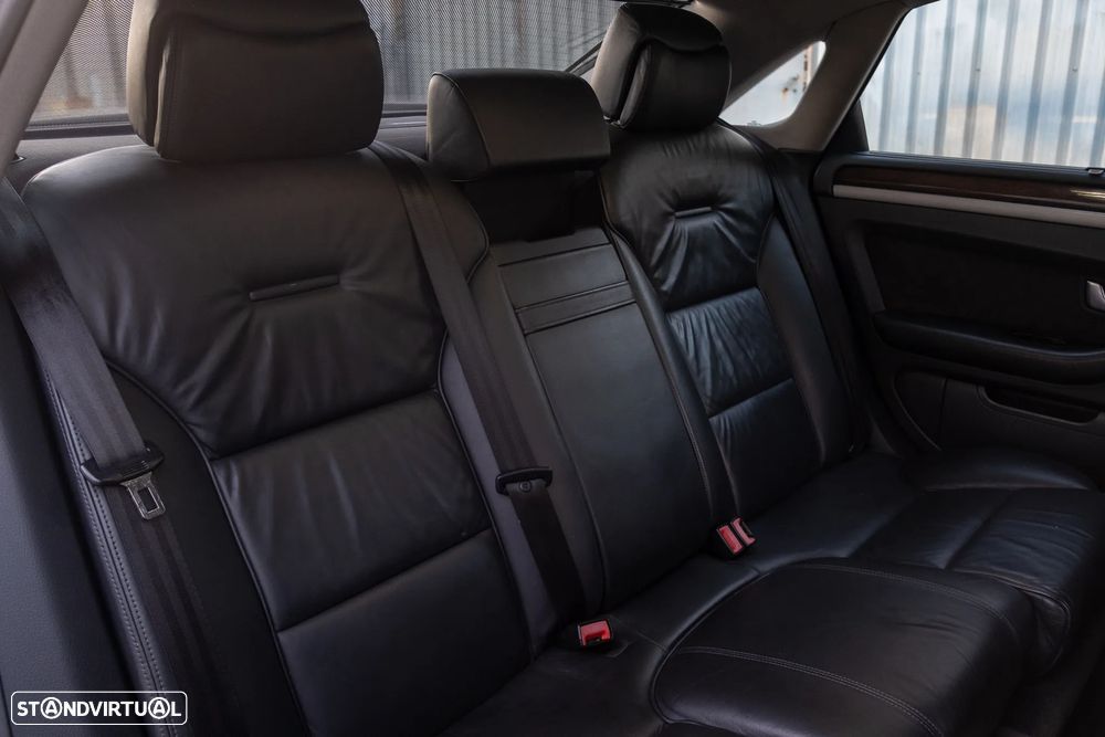 Audi A8 3.0 TDI V6 quattro - 57