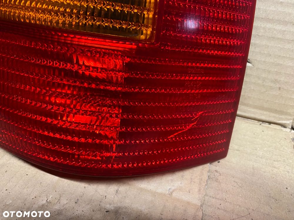 LAMPA TYLNA PRAWA VOLKSWAGEN VW GOLF IV 1J9945258A - 7