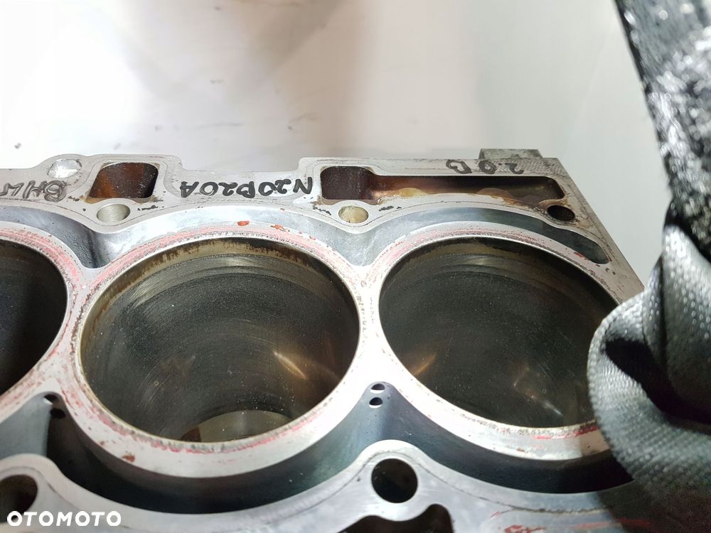 blok silnika 7587604 bmw x1 e84 f10 f30 f11 2.0b n20b20a - 7