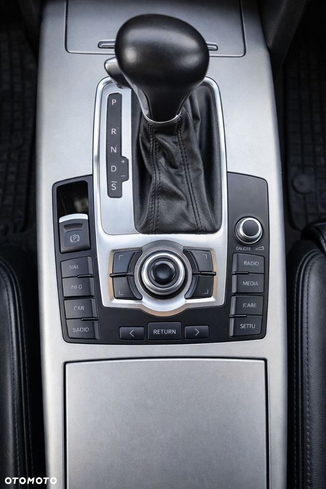 Audi A6 Avant - 9