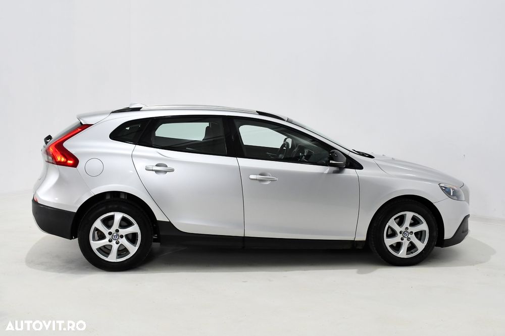 Volvo V40 - 9