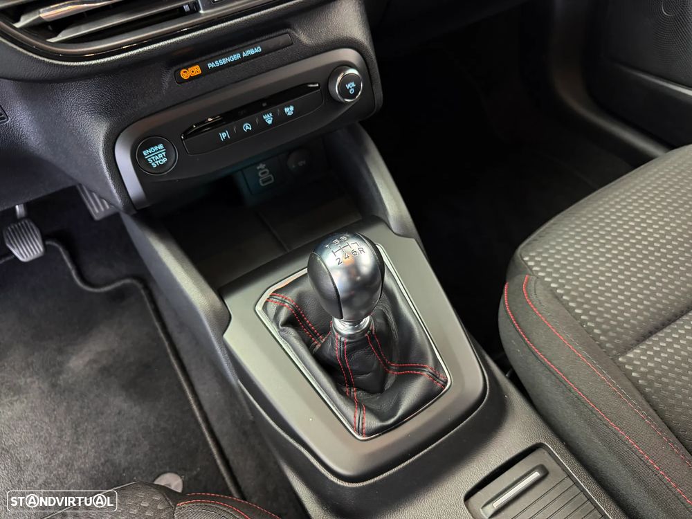 Ford Focus 1.0 EcoBoost MHEV ST-Line - 23