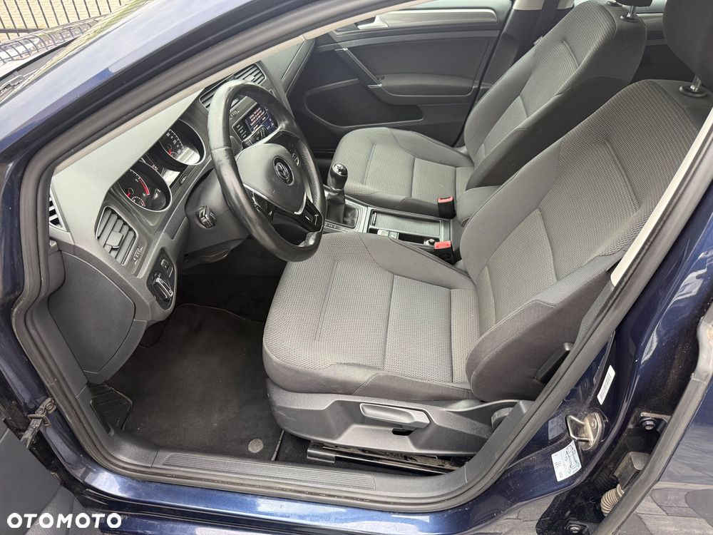 Volkswagen Golf 2.0 BlueTDI Comfortline - 13