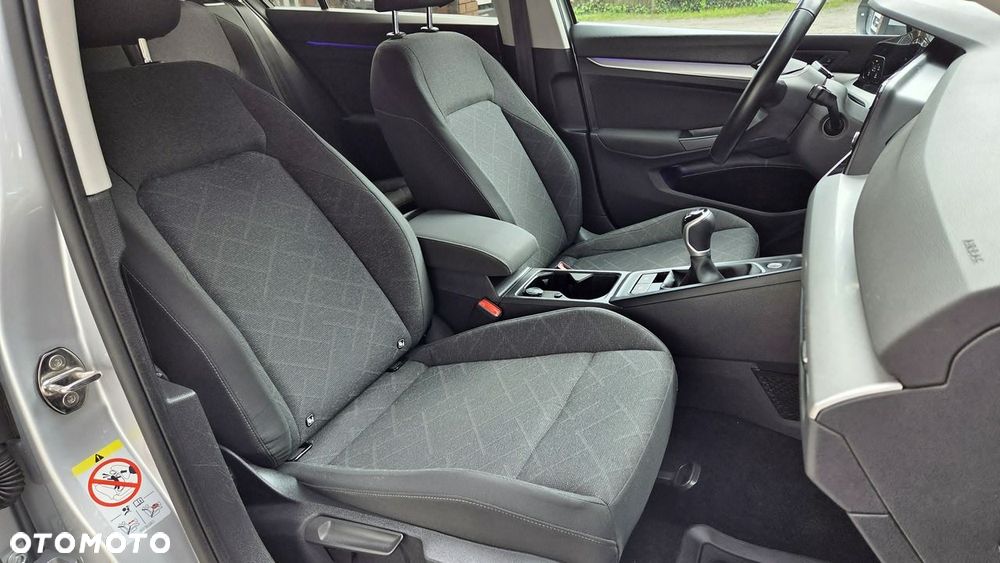 Volkswagen Golf 1.5 TSI OPF Life - 31
