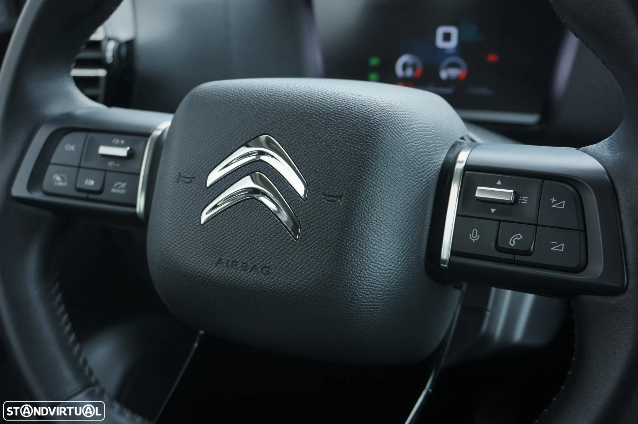 Citroën C4 PureTech 130 Stop&Start SHINE - 29