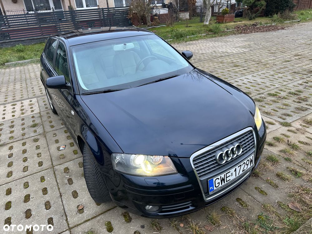 Audi A3 Sportback 1.8 TFSI Ambiente - 11