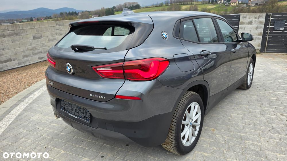 BMW X2 sDrive18i Advantage - 4