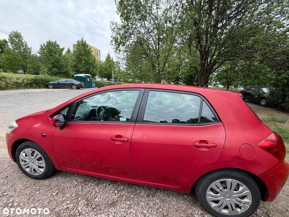 Toyota Auris 1.4 D-4D Luna - 8