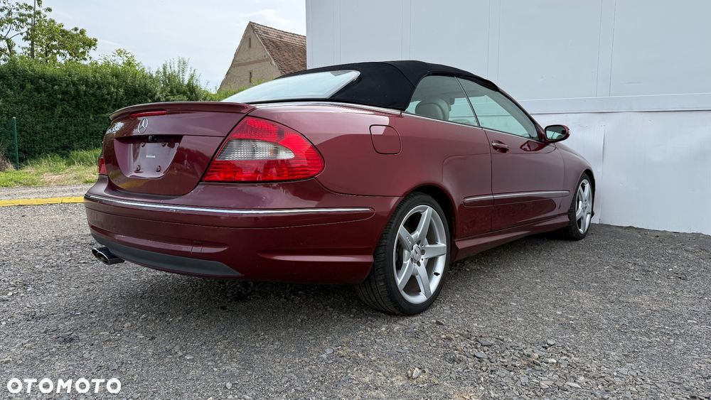 Mercedes-Benz CLK - 8