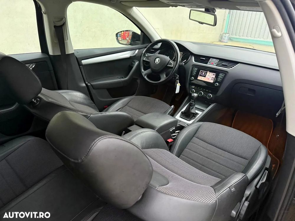 Skoda Octavia 1.2 TSI ELEGANCE - 2