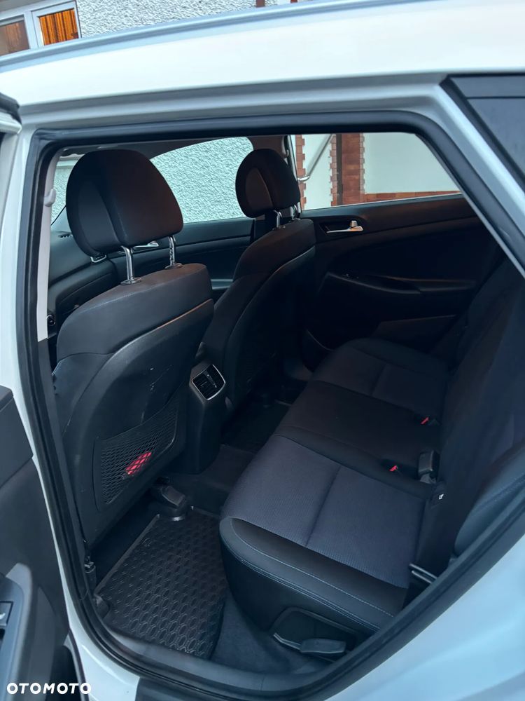 Hyundai Tucson 1.7 CRDI BlueDrive Comfort 2WD DCT - 7