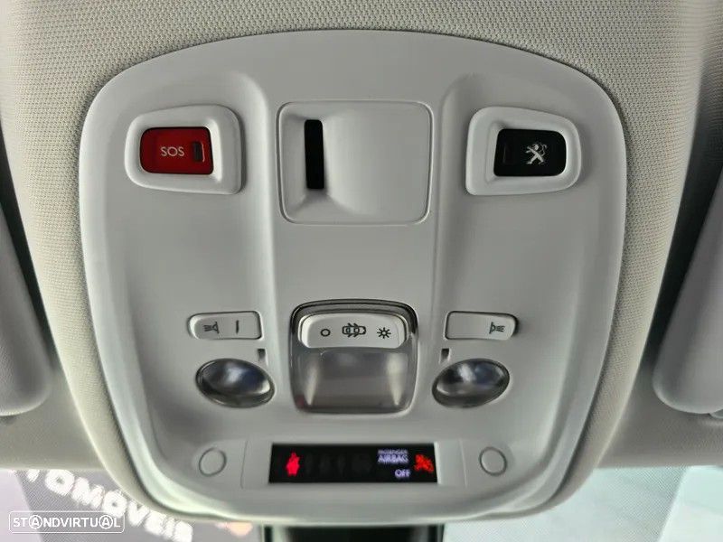 Peugeot 308 SW BlueHDi 130 EAT6 Stop & Start Active - 38