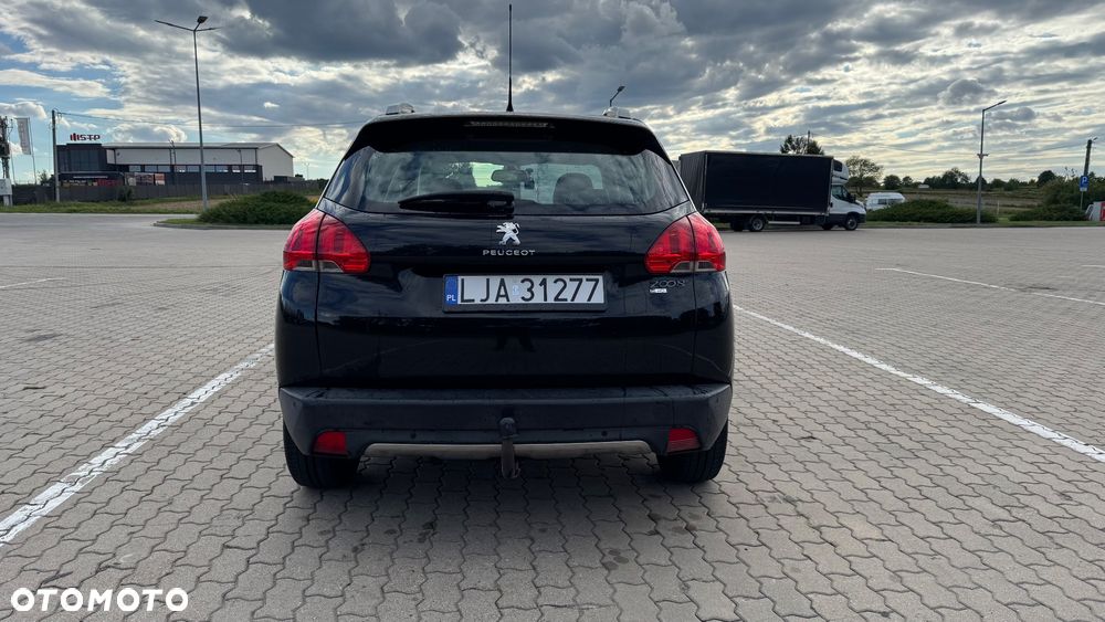 Peugeot 2008 1.6 e-HDi Style S&S - 5