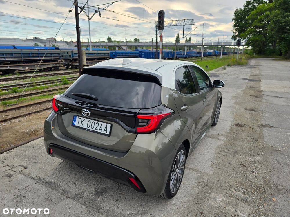Toyota Yaris 1.5 Selection Elegant - 15