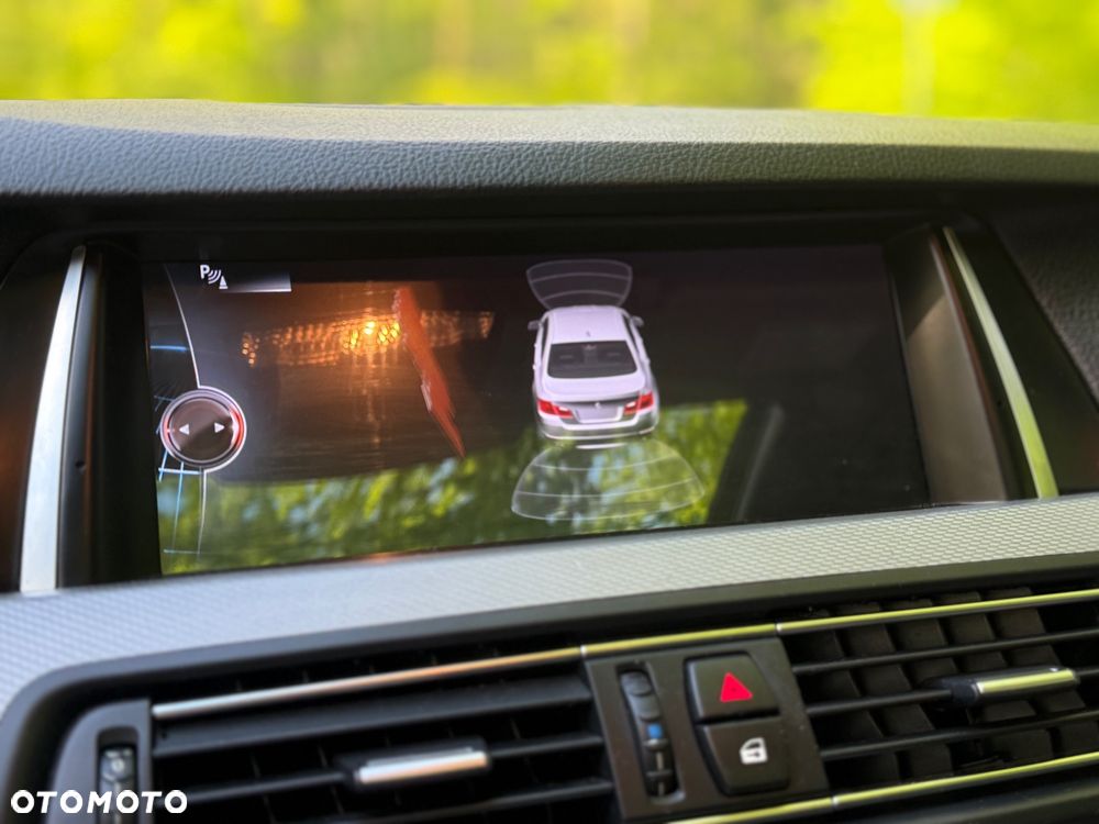 BMW Seria 5 535d xDrive Sport-Aut Modern Line - 17