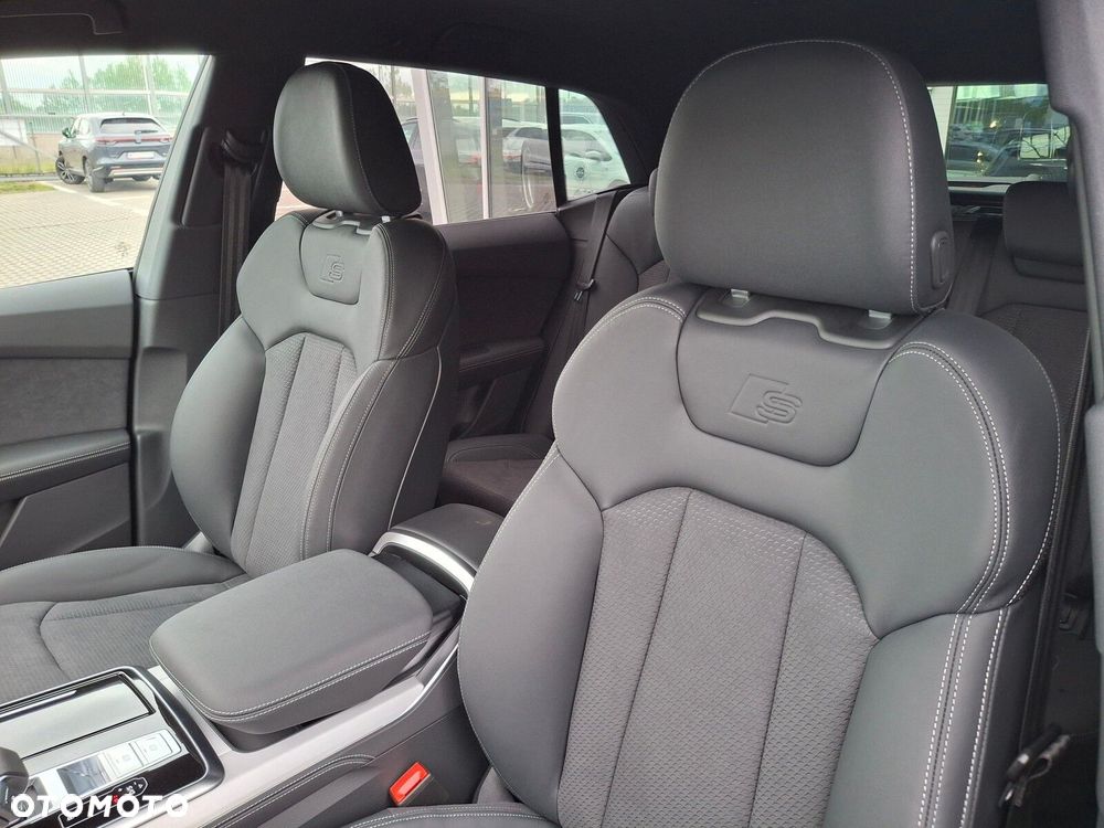 Audi Q8 - 27