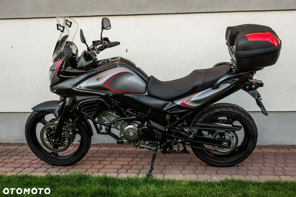 Suzuki DL - 6
