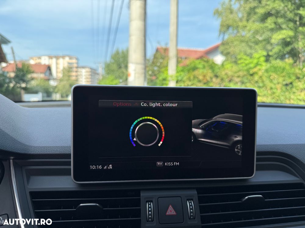 Audi Q5 2.0 40 TDI quattro S tronic Sport - 27