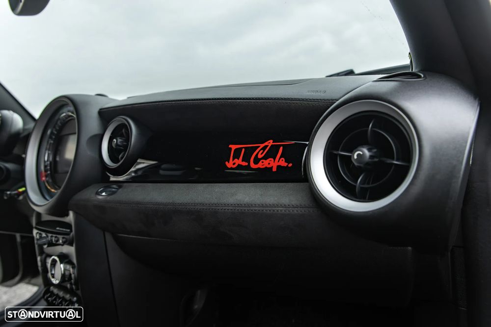 MINI 3 Portas John Cooper Works - 22
