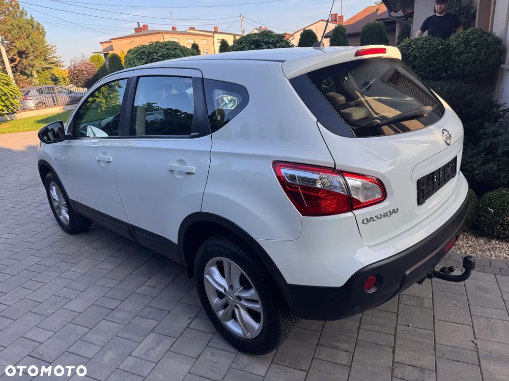 Nissan Qashqai - 4