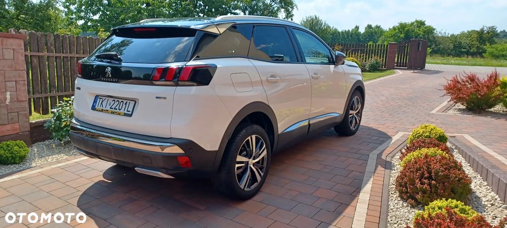 Peugeot 3008 PureTech 130 Stop & Start EAT6 Allure - 4
