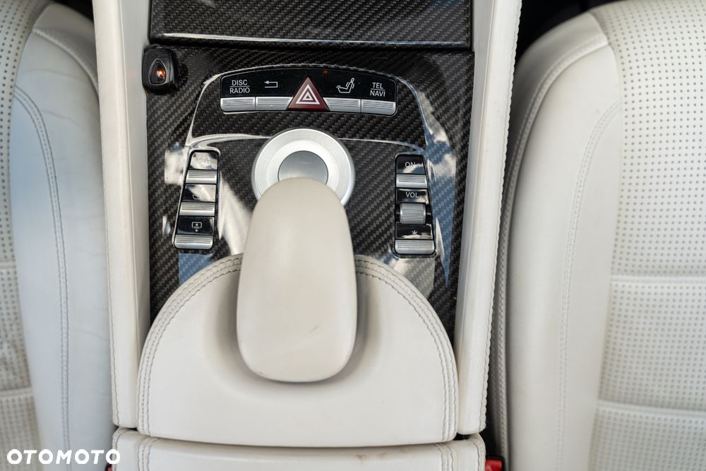 Mercedes-Benz CL 63 AMG - 27
