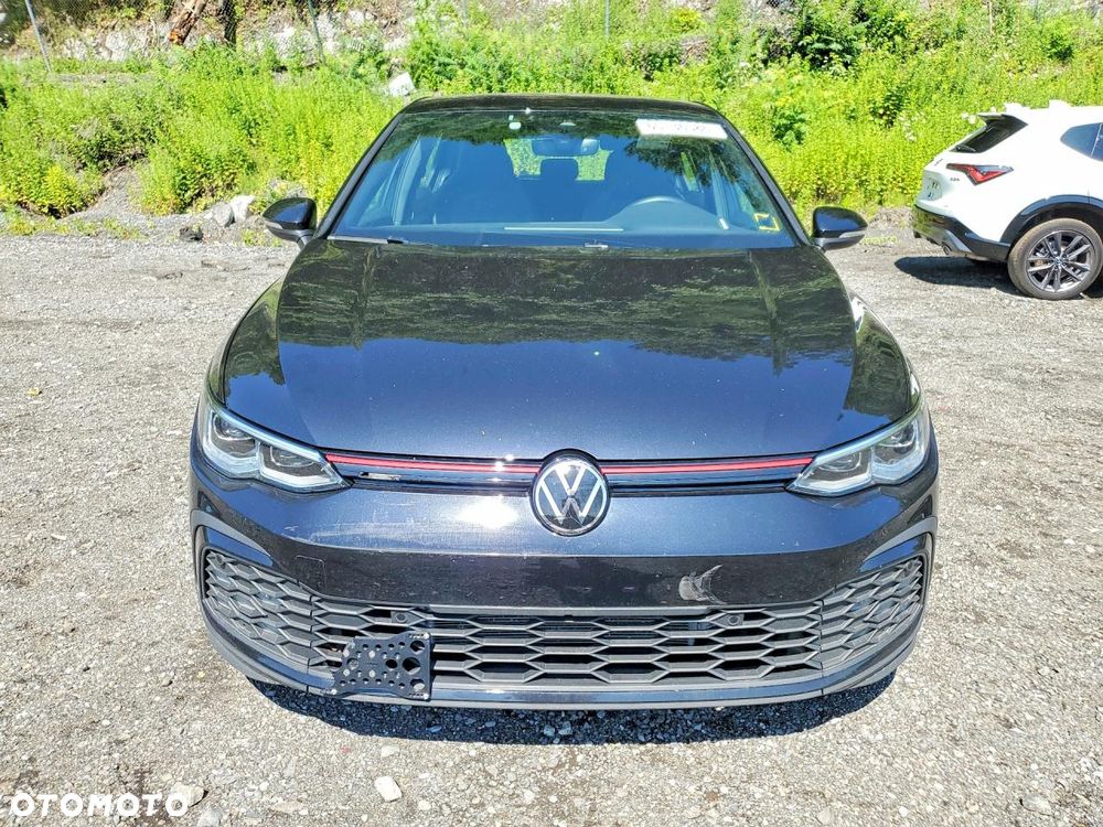 Volkswagen Golf - 5