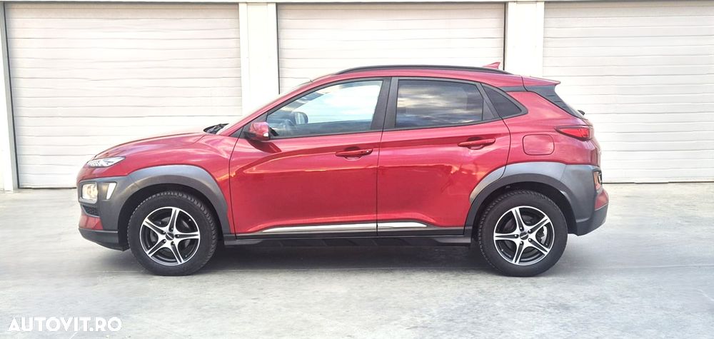 Hyundai KONA - 7